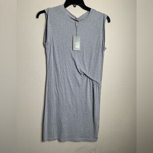 Bench Women Size Medium New Jersey‎ sleeveless Gray Midi Dress